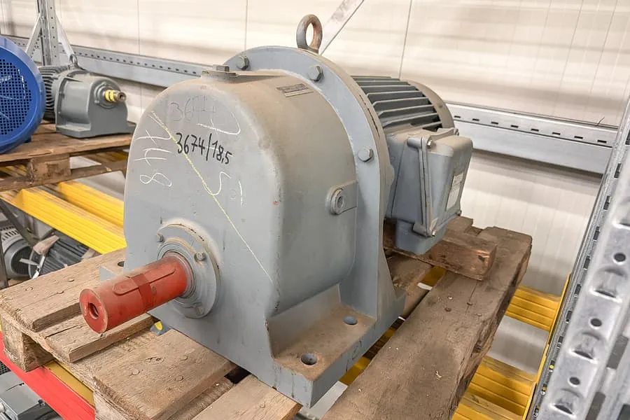 Silnik elektryczny Bauer D6 4125/499