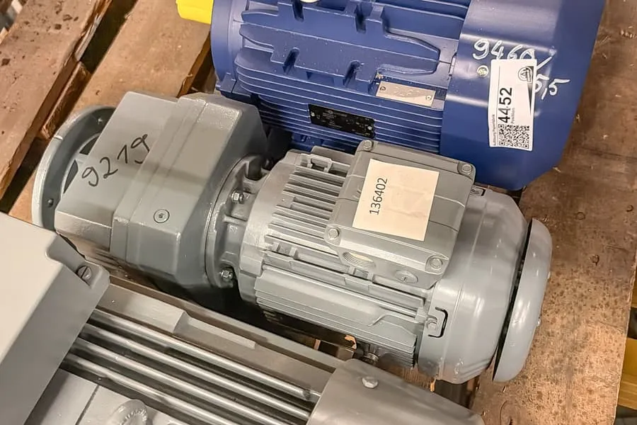 Elektrický převodový motor SEW P 67/A