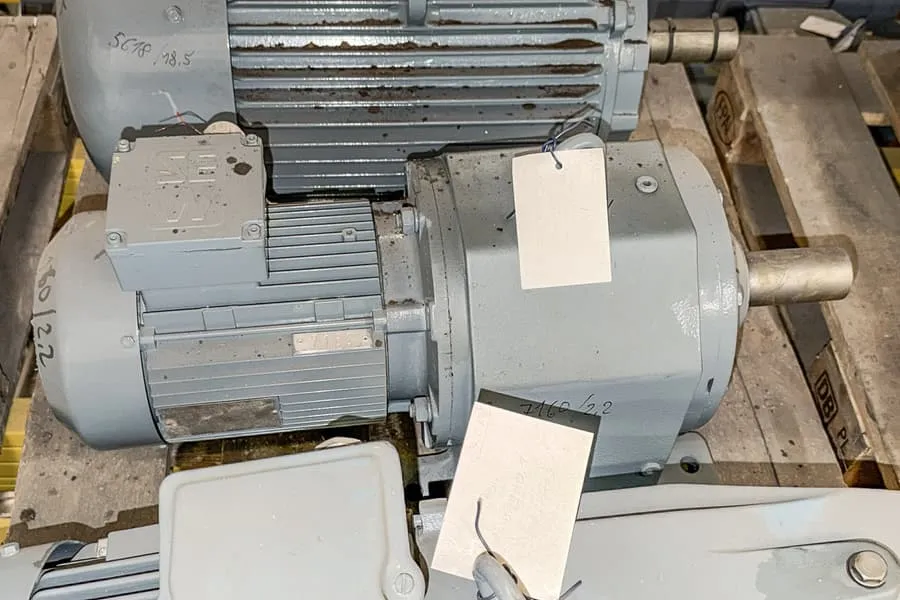 Electric gear motor SEW
