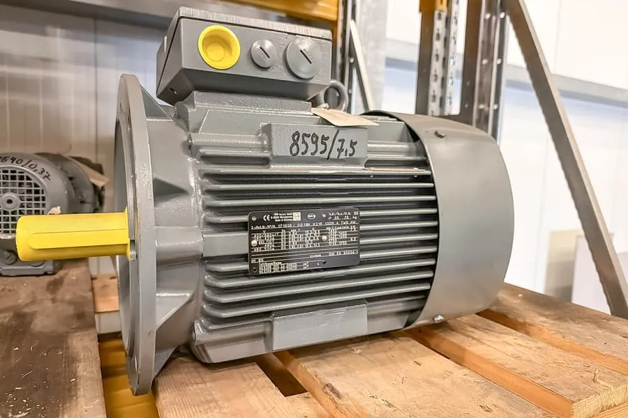 Elektromotor VEM 0018H K21R 132M 4
